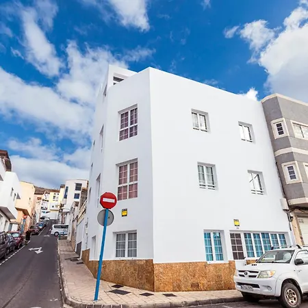 Atico Vistas Al Mar Internet De Un Ig Apartament *